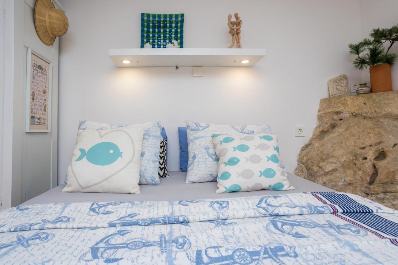Charming Studio Apartment At House Rustica With Terrace And Nearby Parking Punat Exterior foto